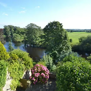  Holiday home Riverside United Kingdom